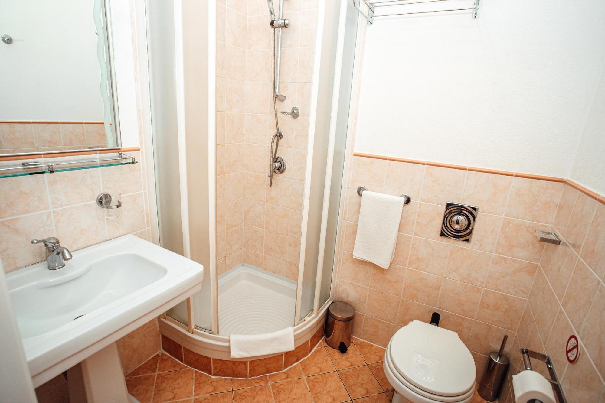 Marko Polo Hotel Akszaj Kültér fotó