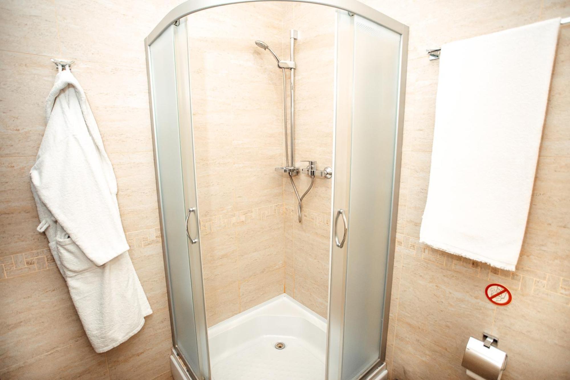 Marko Polo Hotel Akszaj Kültér fotó