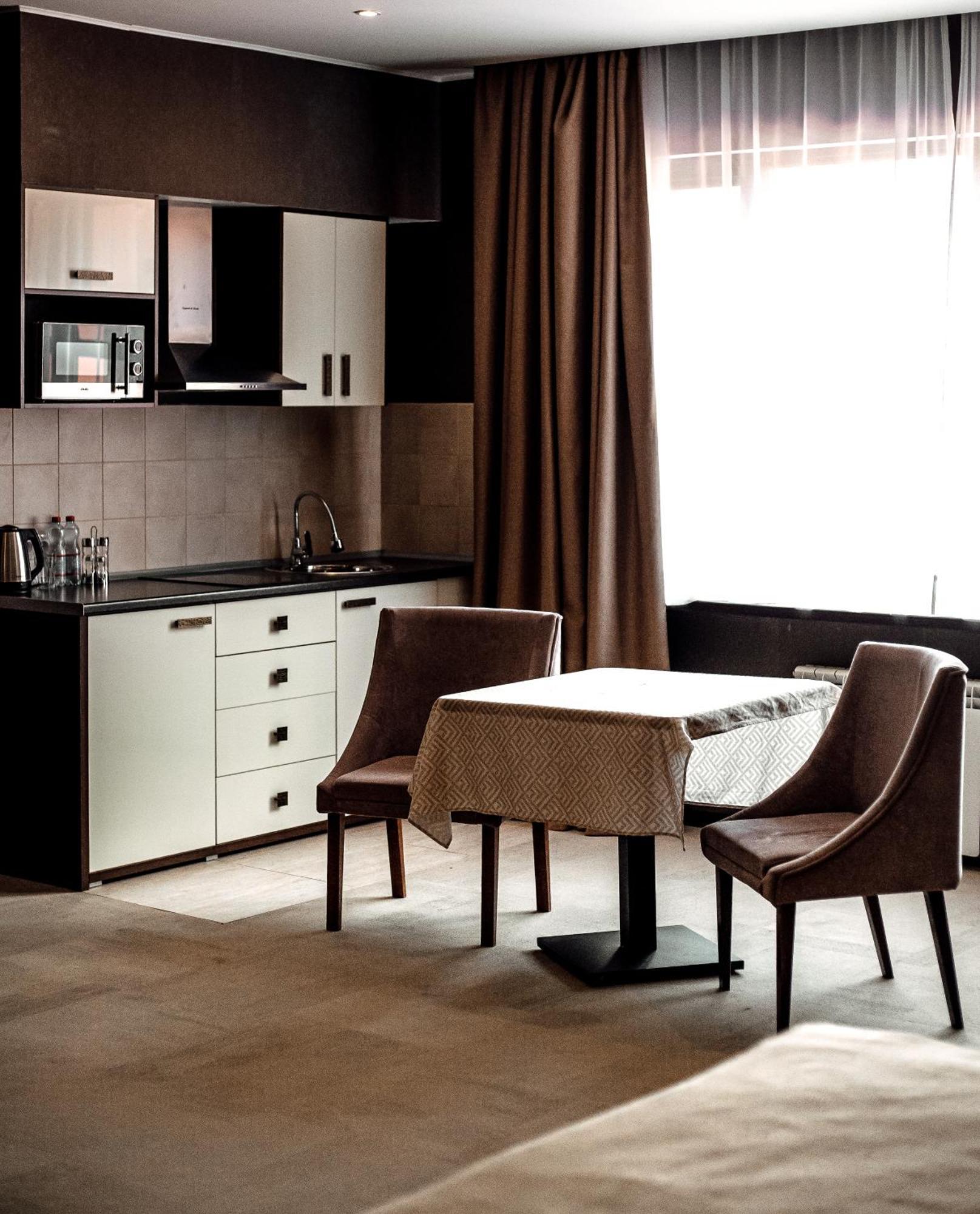 Marko Polo Hotel Akszaj Kültér fotó